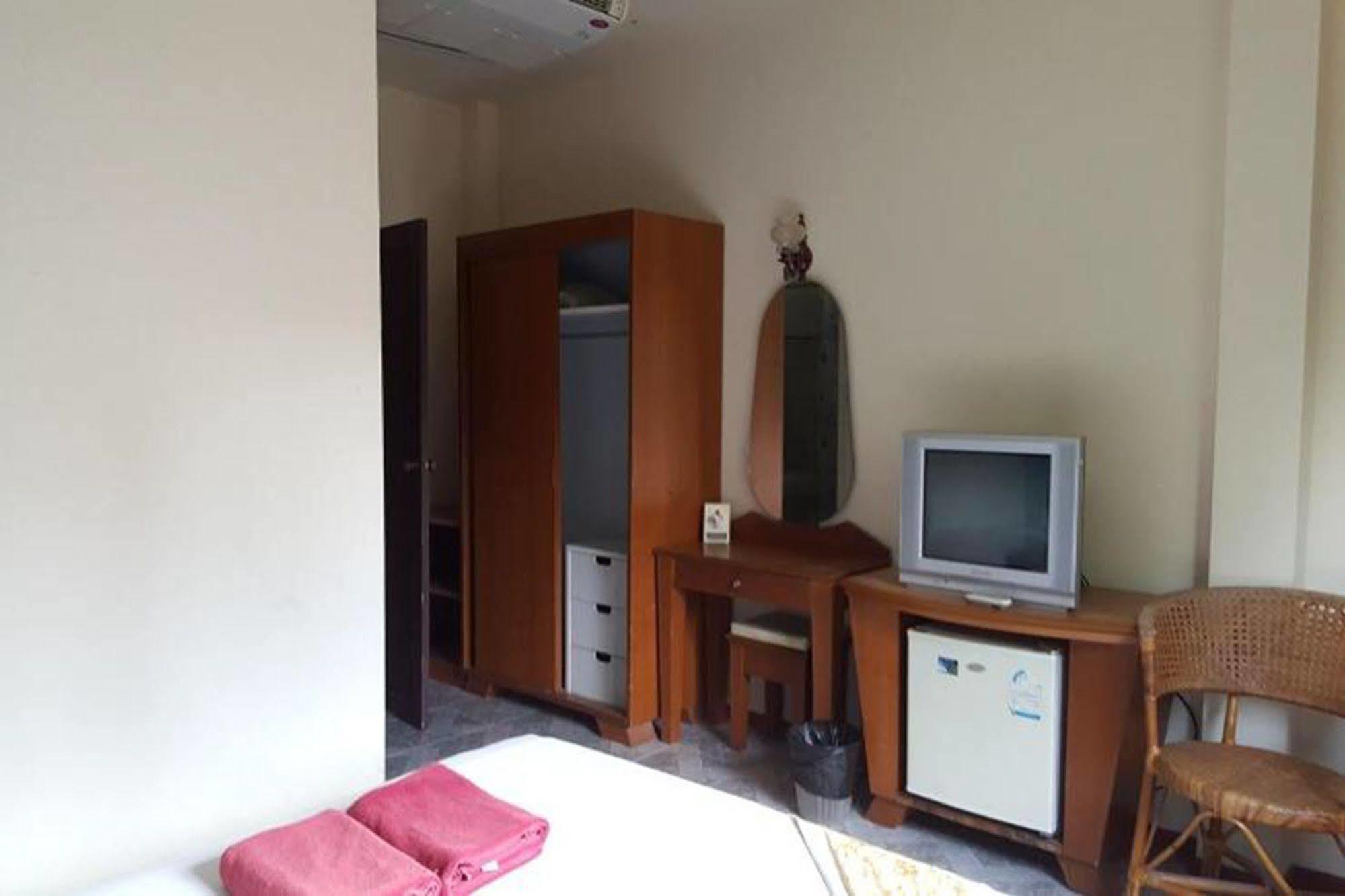 Krabi Loma Hotel מראה חיצוני תמונה