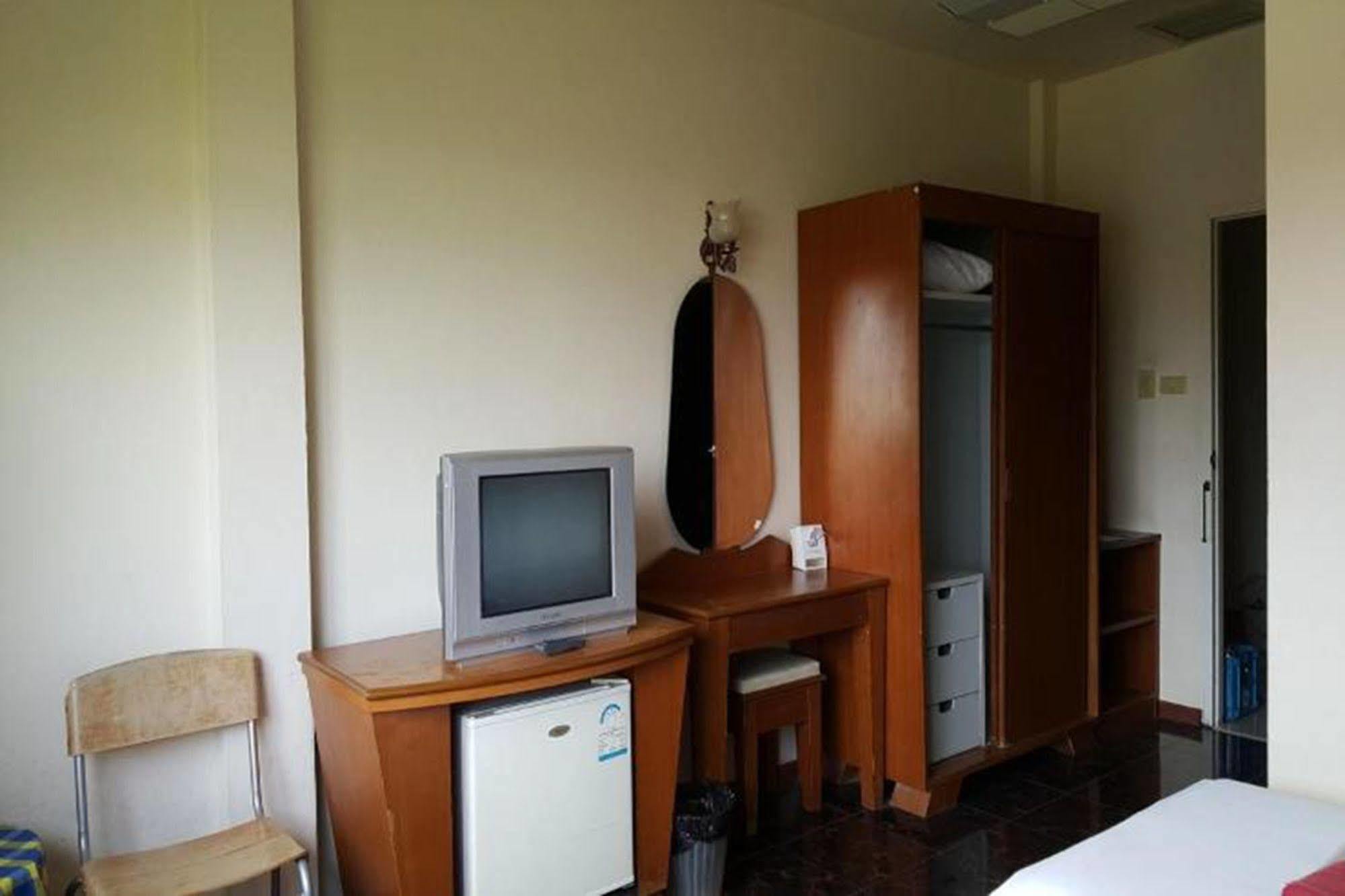 Krabi Loma Hotel מראה חיצוני תמונה
